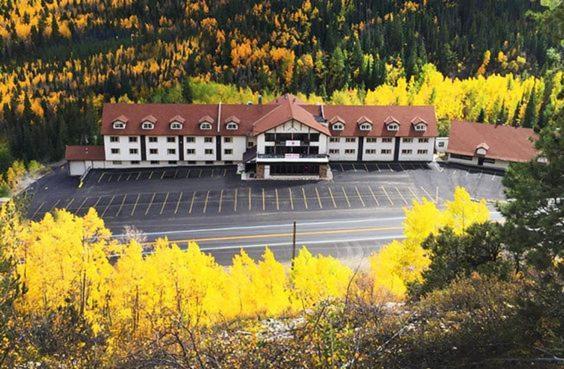 Monarch Mountain Lodge Bagian luar foto