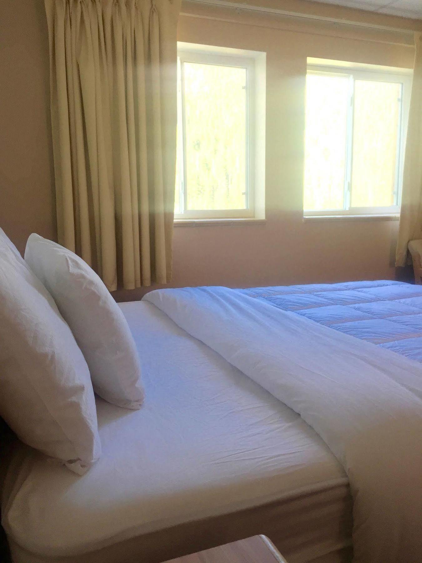Monarch Mountain Lodge Bagian luar foto