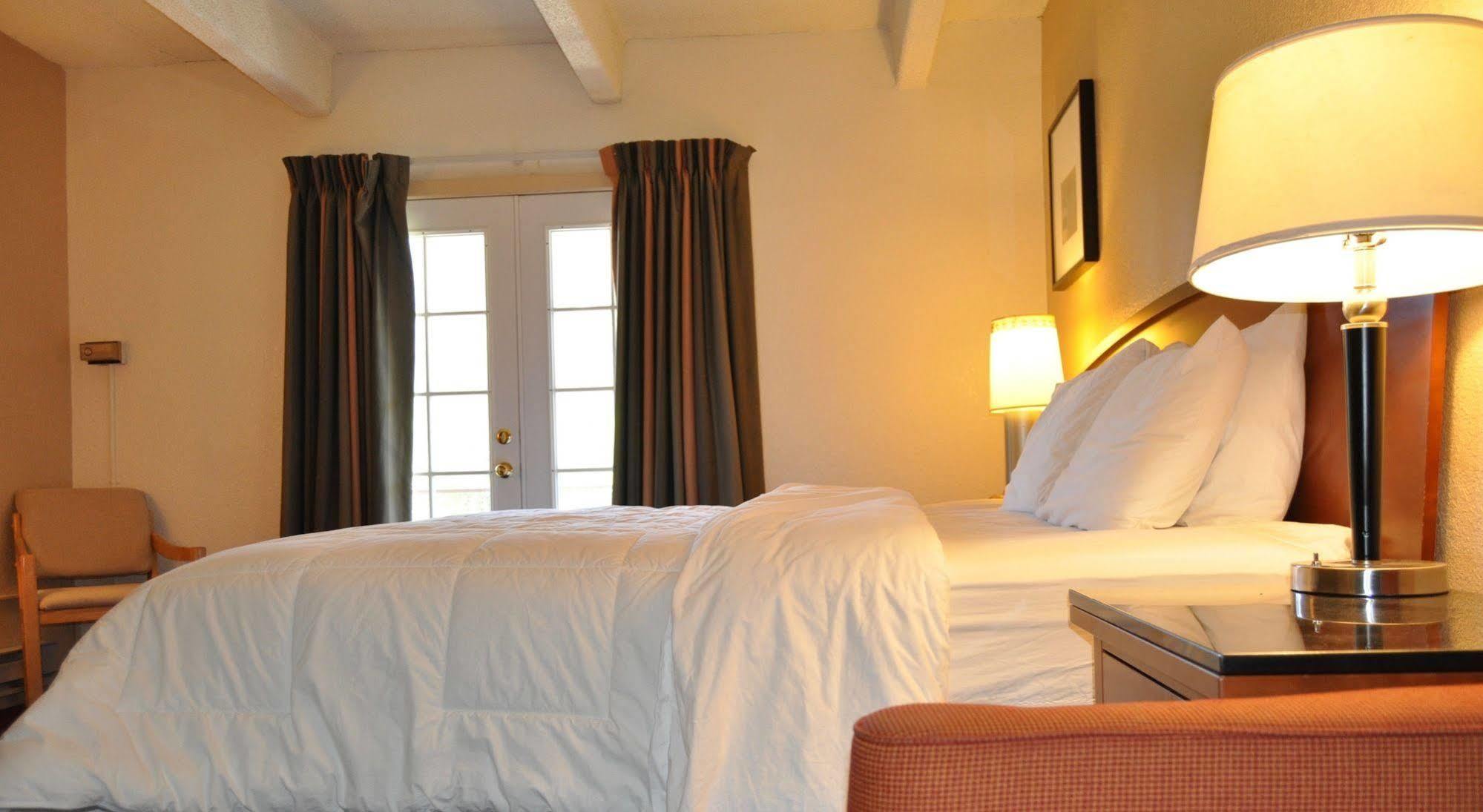 Monarch Mountain Lodge Bagian luar foto