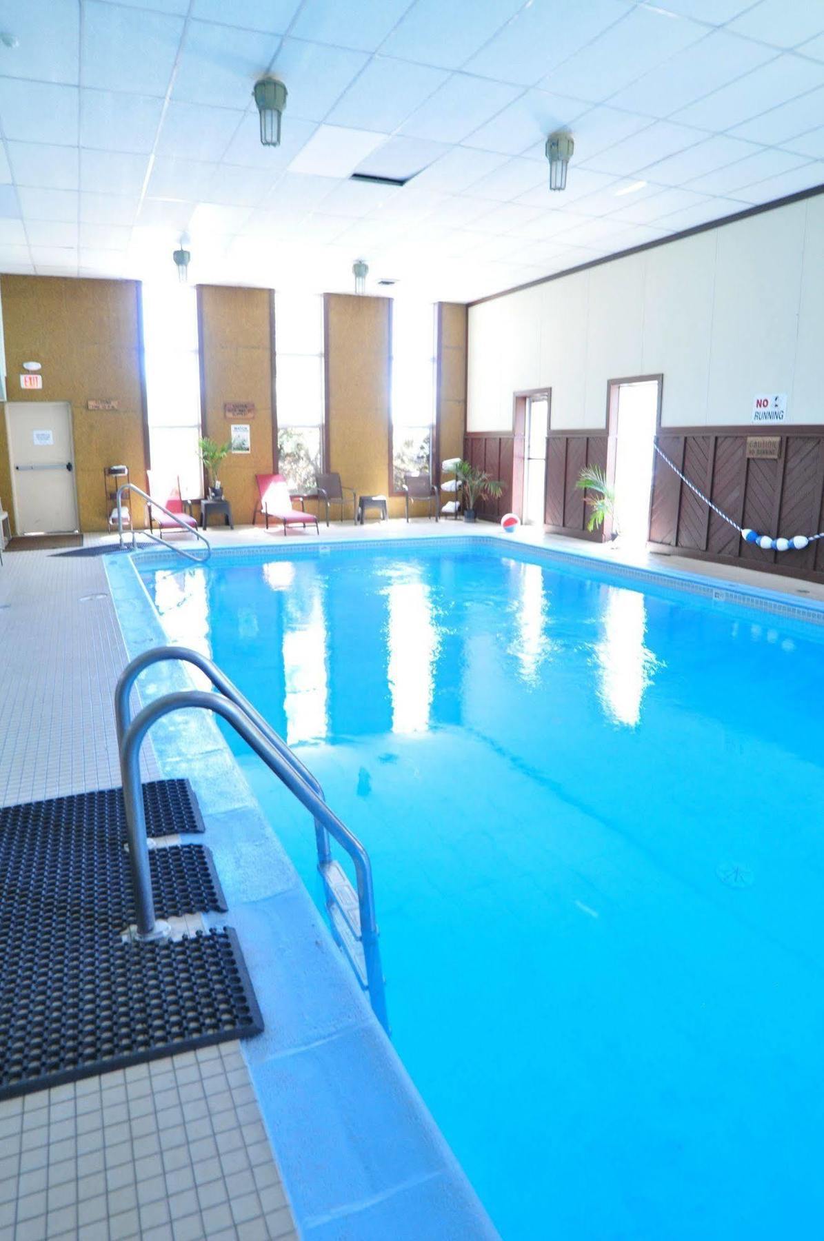 Monarch Mountain Lodge Bagian luar foto